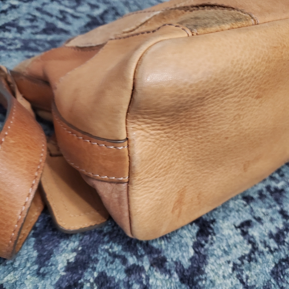 Fossil Patch Leather Shoulder Bag - image 7